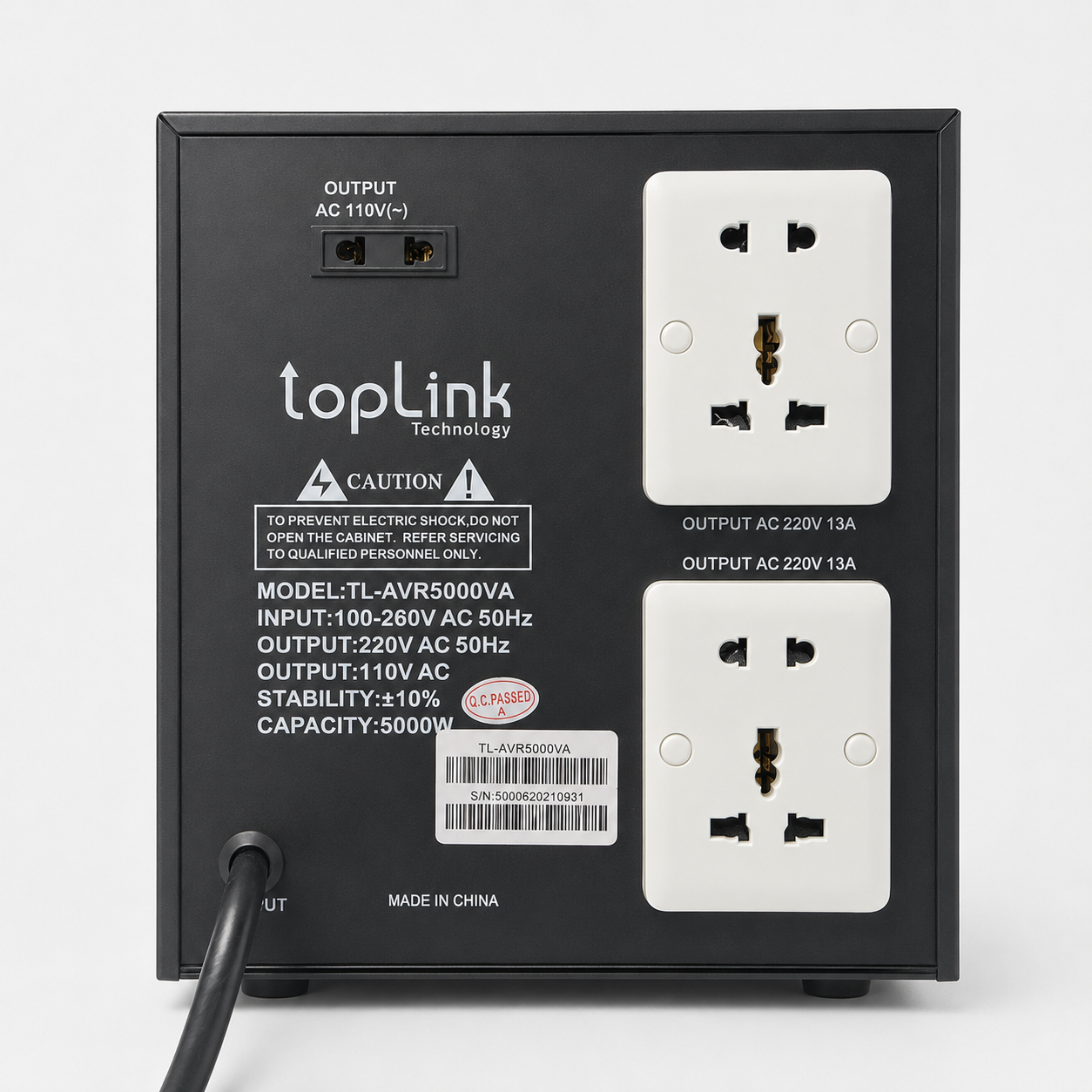 Régulateur de tension TopLink TL-AVR5000VA – Affichage digital – 2 sorties 220V